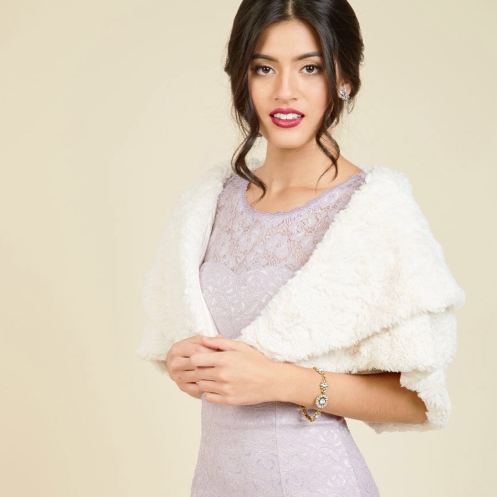 Cape Stole Faux Fur Bridal Cover Up